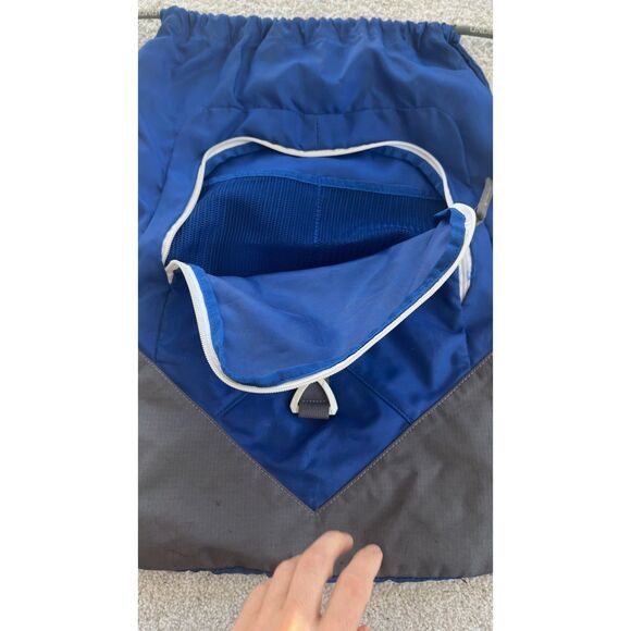 Under Armour Drawstring Backpack - Picture 4 of 4